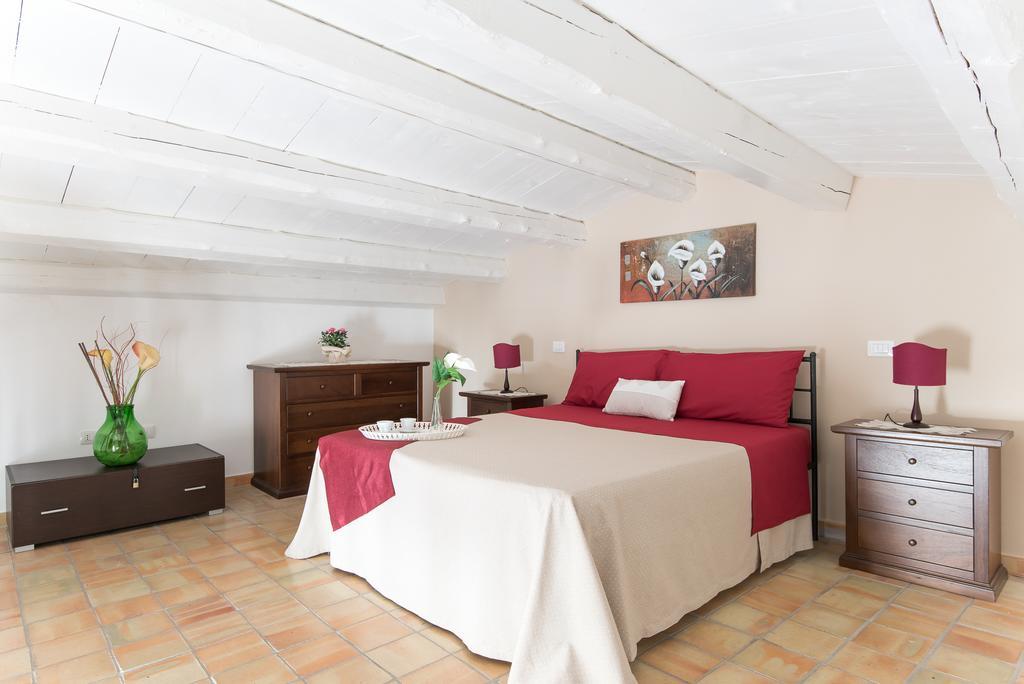 La Gorgone Ortigia Apartments Сиракузы Экстерьер фото