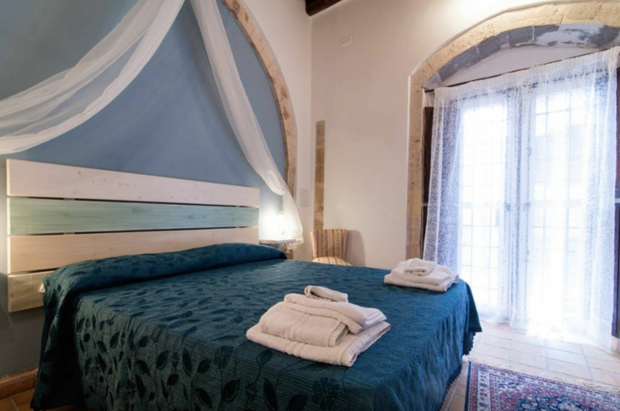 La Gorgone Ortigia Apartments Сиракузы Экстерьер фото
