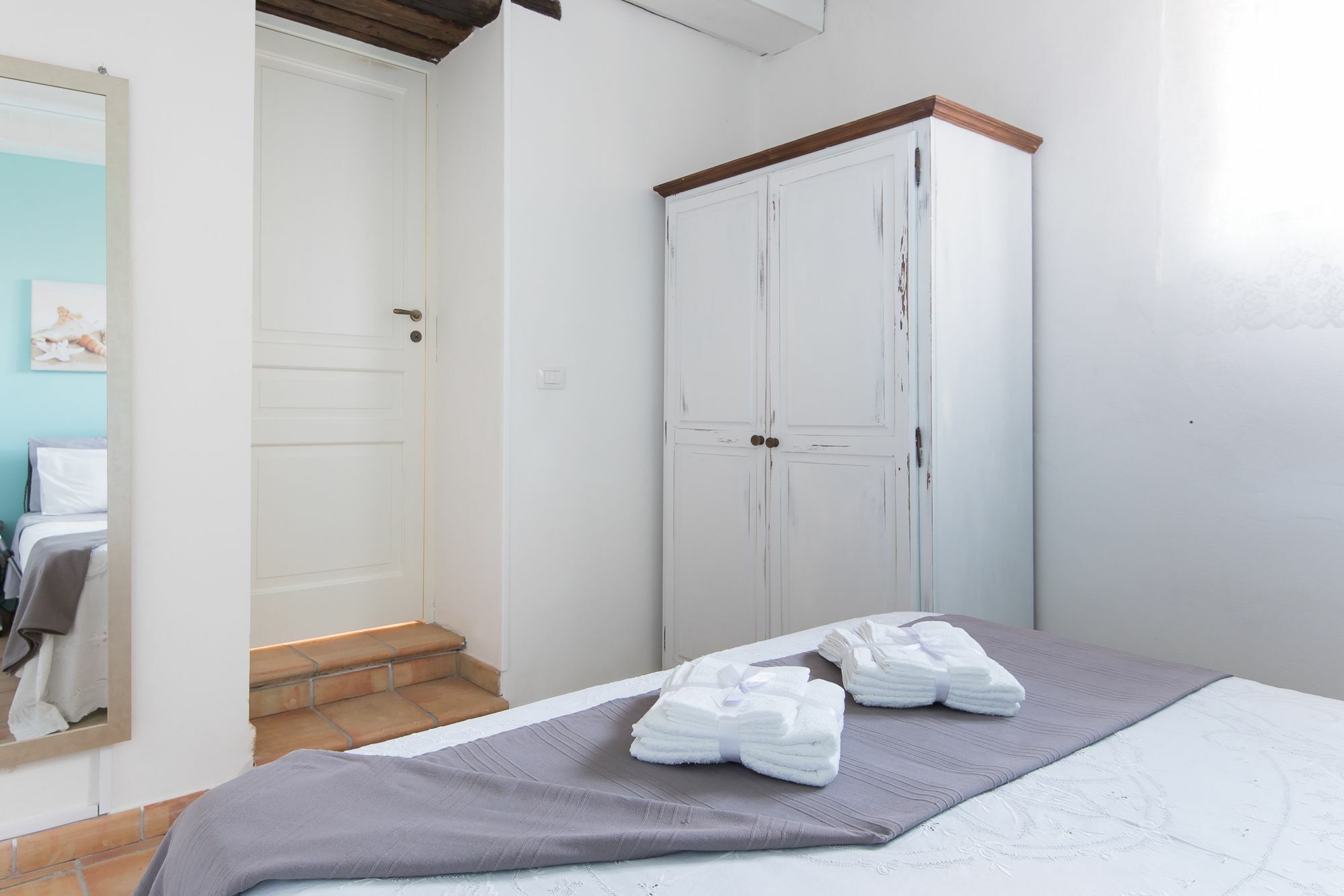 La Gorgone Ortigia Apartments Сиракузы Экстерьер фото